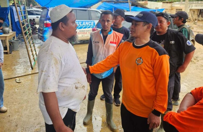 Naspi Arsyad Tinjau Lokasi Banjir Bandang di Pedalaman Aceh Tamiang, Tegaskan Solidaritas Umat