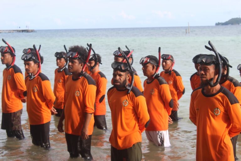 Kekuatan Kolaborasi Warnai Semarak Diklat Water Rescue SAR Hidayatullah di Raja Ampat