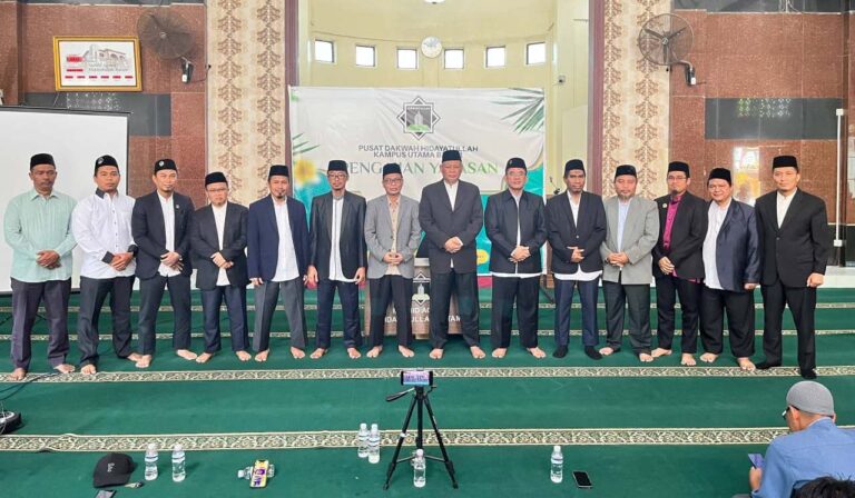 Menata Barisan melalui Peneguhan Soliditas dan Tradisi Syura untuk Kemajuan Umat