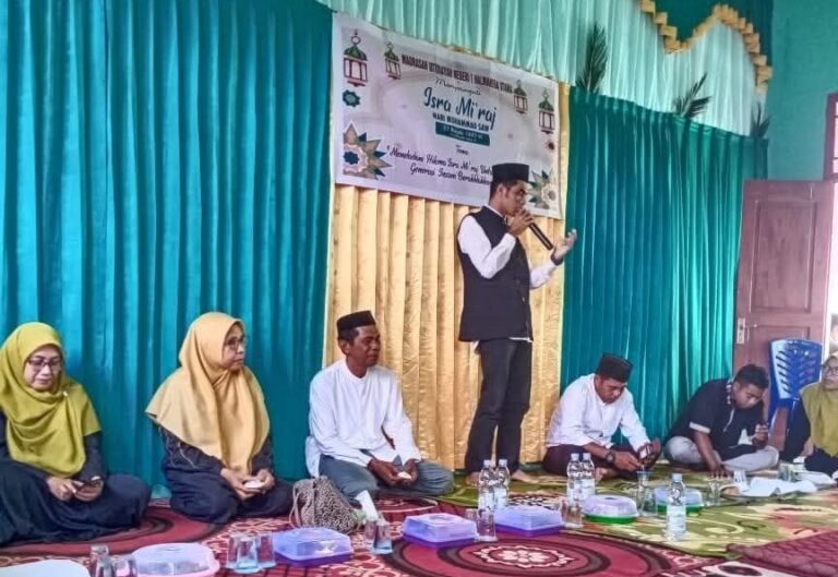 Setelah Delapan Tahun, Putra Asli Suku Togutil Kembali ke Kampung Halaman sebagai Dai Masyarakat