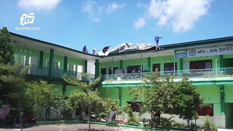 Hidayatullah Apresiasi Respons Cepat Pemkab Bojonegoro Tangani Dampak Puting Beliung