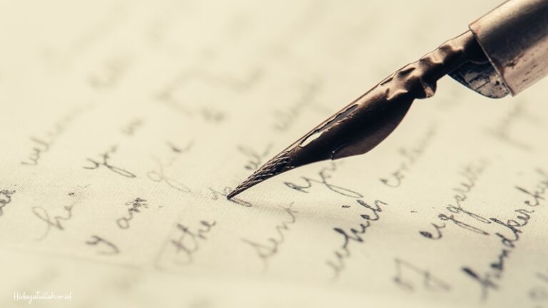 Menulis sebagai Panggilan Manhaj, Analisis Qur’ani dan Relevansinya bagi Mahasiswa