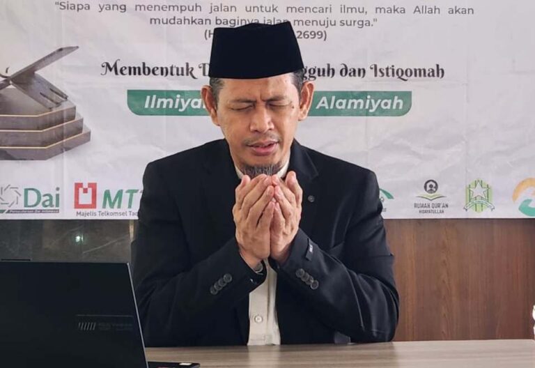 Ketua Umum DPP Hidayatullah Tekankan Kesabaran sebagai Fondasi Karakter Da’i
