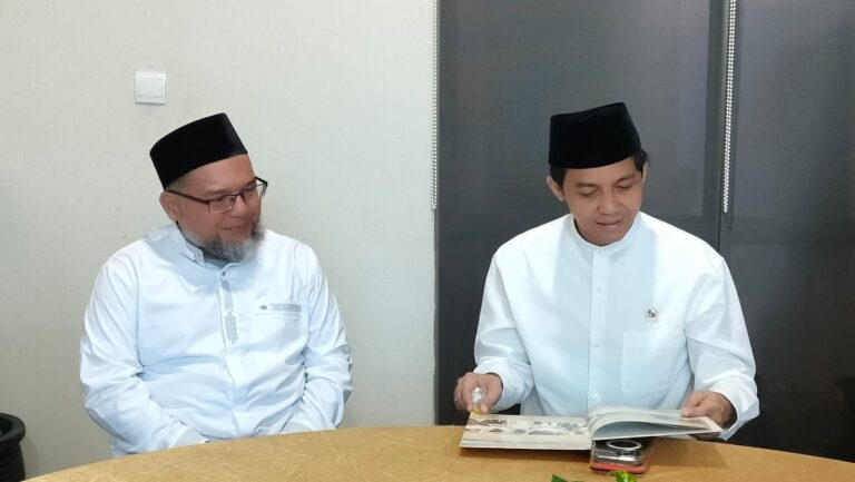 Hidayatullah Kaltim Tegaskan Komitmen Pelestarian Hutan dalam Silaturahmi Bersama Menteri Kehutanan