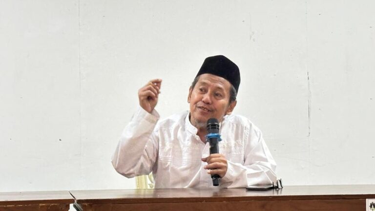 Ust H Suharsono Darbi Tekankan Peran Kader sebagai Juru Bicara Peradaban