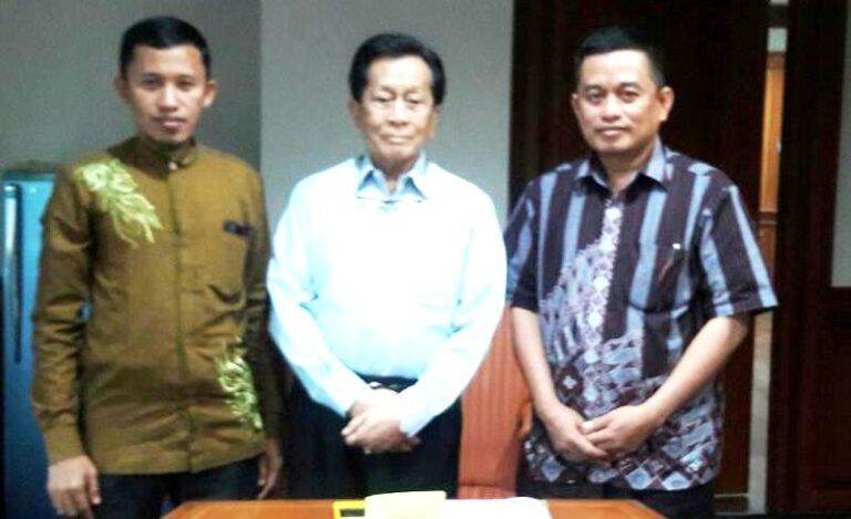 Hidayatullah Kenang Almarhum Indra Kartasasmita sebagai Penyantun Anak Yatim dan Dhuafa