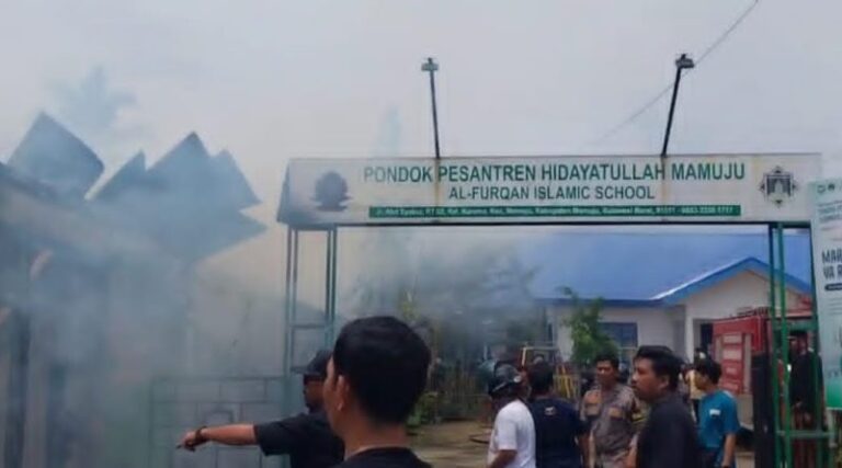 Ruang Belajar Terdampak Kebakaran di Pesantren Hidayatullah Mamuju, Tak Ada Korban Jiwa