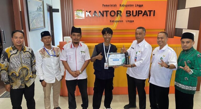 IAI Hidayatullah Batam Kirim 13 Mahasiswa KKN ke Pulau Terluar Lingga