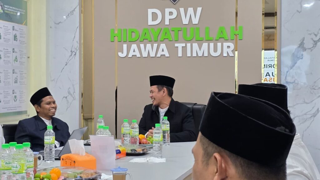 Gambar saat ini tidak memiliki teks alternatif (alt). Nama berkas: DPW-Hidayatullah-Jatim-Rampungkan-Validasi-Data-1.jpeg