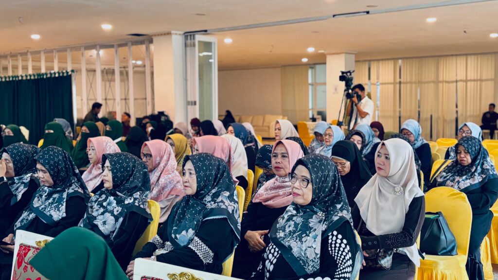 Gambar saat ini tidak memiliki teks alternatif (alt). Nama berkas: Launching-Mushida-Centre-dan-Sekolah-Lansia-Muslimat-Hidayatullah-scaled.jpeg