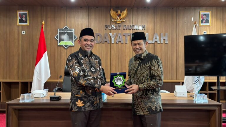 Hidayatullah dan Wahdah Islamiyah Perkuat Sinergi Dakwah, Pendidikan, dan Pelayanan Umat