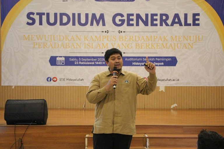 Kuliah Umum STIE Hidayatullah Tantang Mahasiswa Baru Tidak Jadi Sarjana Biasa