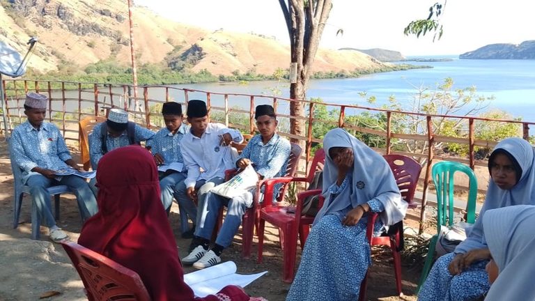 Diguncang Gempa, Santri Hidayatullah Riung Tetap Semangat Belajar