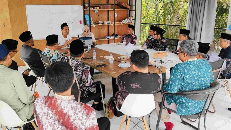 DPP Hidayatullah Kunjungi SMA Praxis Yogyakarta, Dalami Pembelajaran Berbasis Proyek